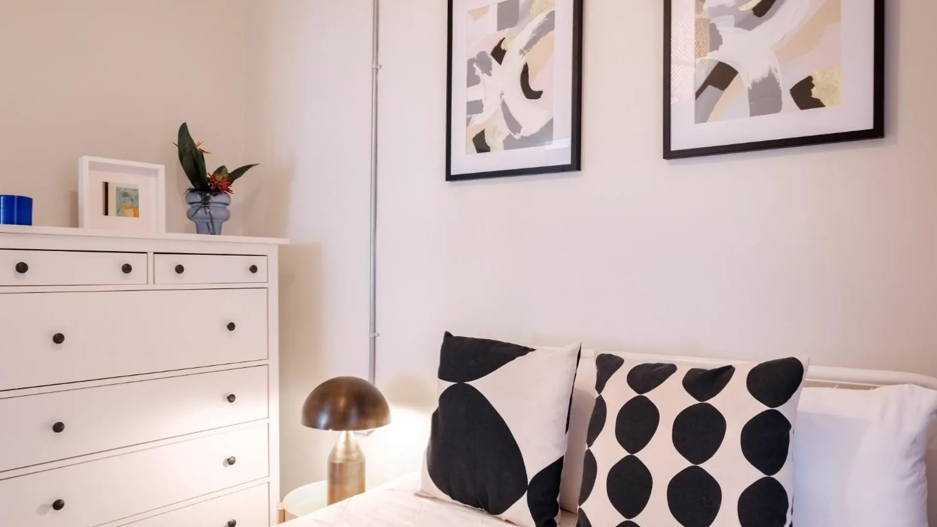 이스탄불 Modern Renovated Flat In The Heart Of Istiklal 아파트